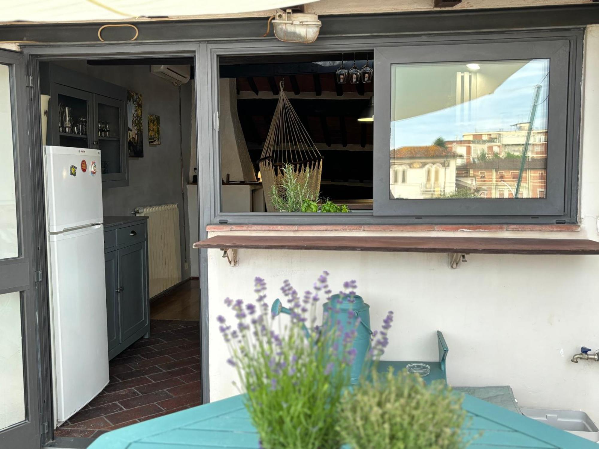 Lovely Apartment Lucca Bagian luar foto